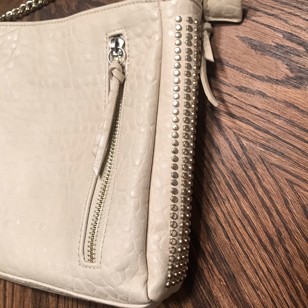 Violet Ray Purse - Picture 3 of 8